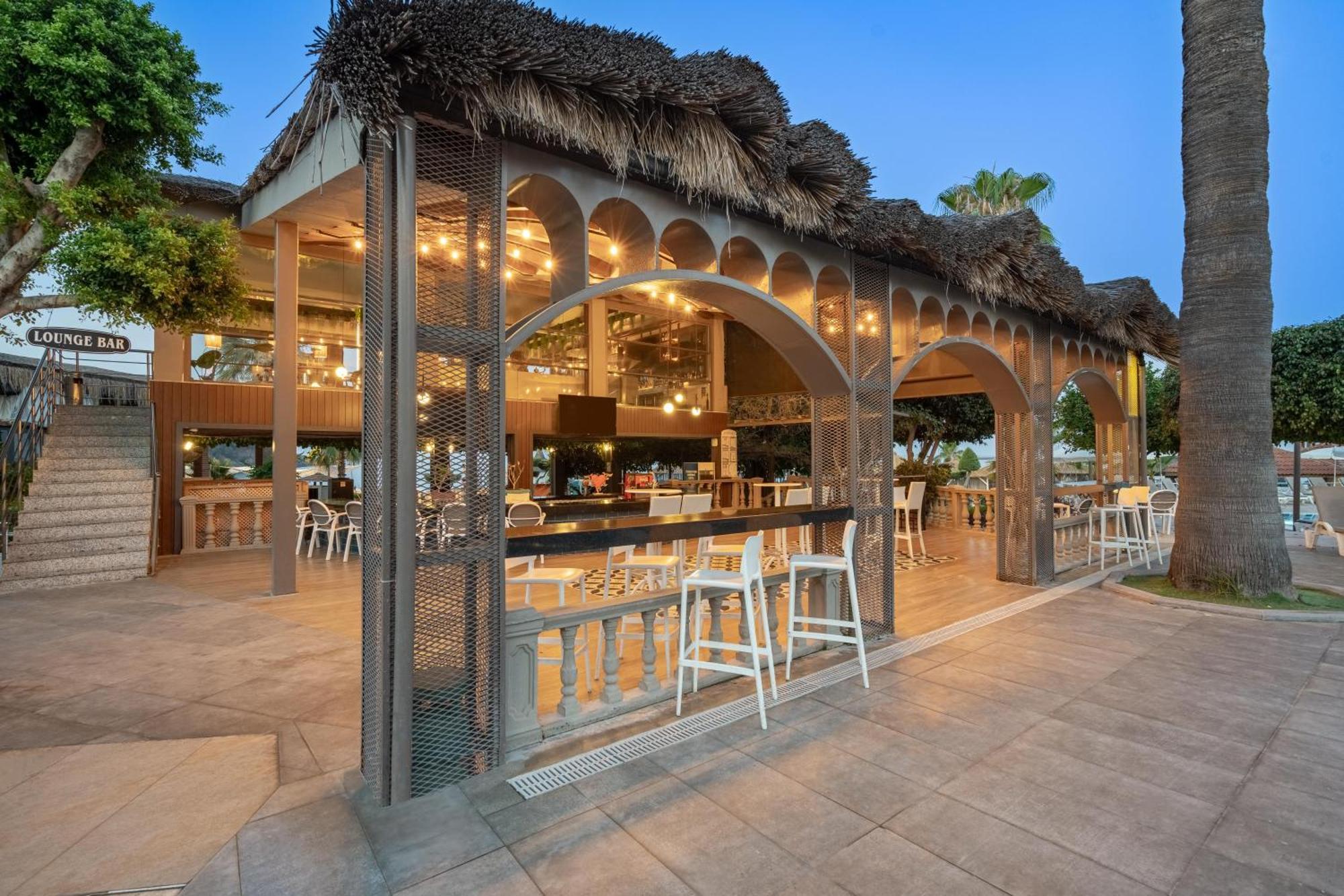 Justiniano Theodora Resort Okurcalar Luaran gambar