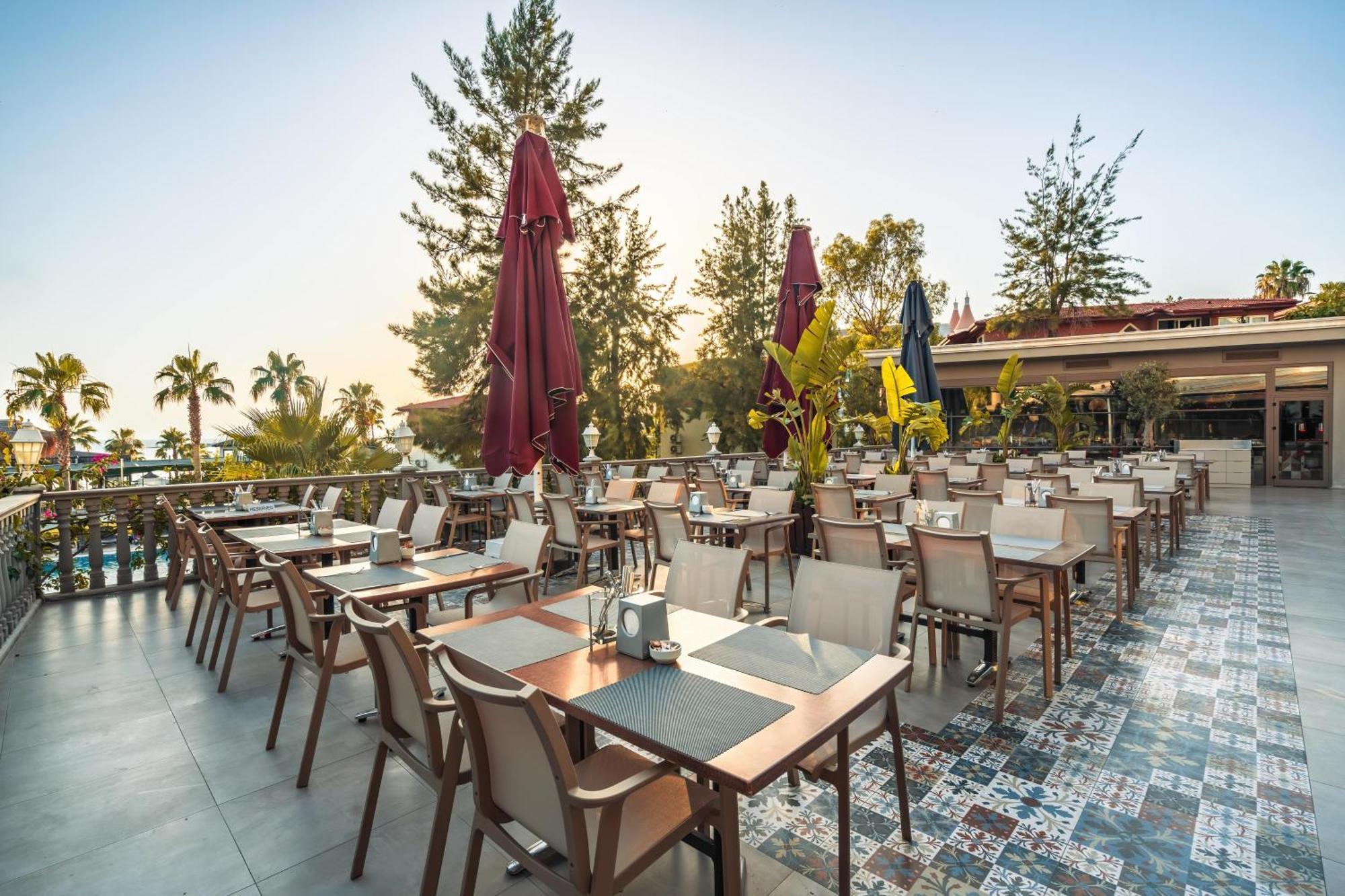 Justiniano Theodora Resort Okurcalar Luaran gambar