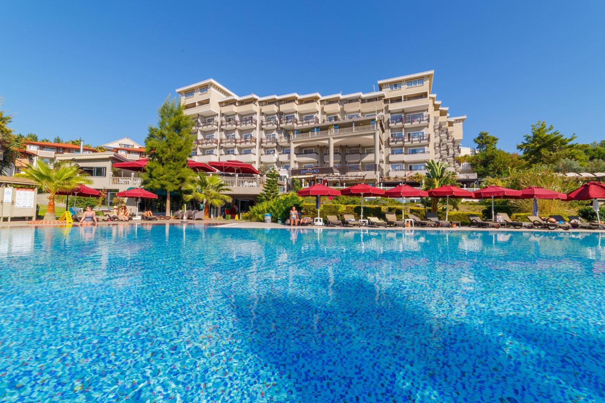 Justiniano Theodora Resort Okurcalar Luaran gambar